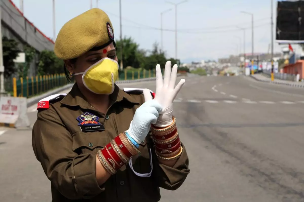 Hindistan'da korona virüse karşı 22 milyar dolarlık yardım paketi