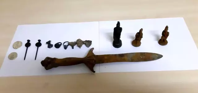 Kahramanmaraş'ta tarihi eser kaçakçılığı operasyonu: 2 gözaltı Kahramanmaraş'ta tarihi eser kaçakçılığı operasyonu: 2 gözaltı