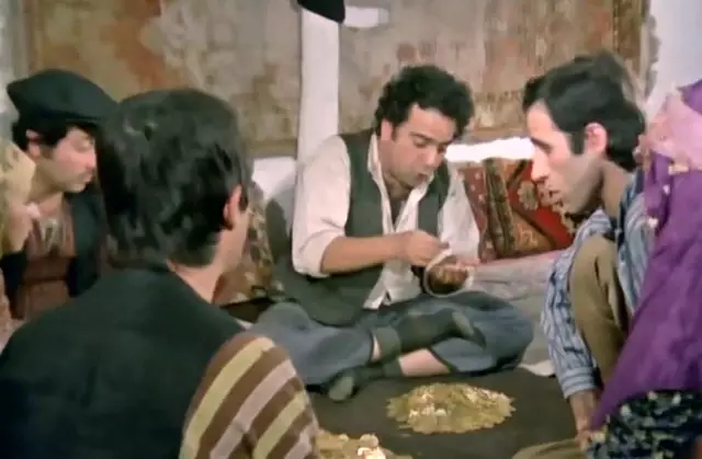 Köyden İndim Şehire filmi konusu nedir? Köyden İndim Şehire oyuncuları ve Köyden İndim Şehire özeti! Köyden İndim Şehire filmi konusu nedir? Köyden İndim Şehire oyuncuları ve Köyden İndim Şehire özeti!