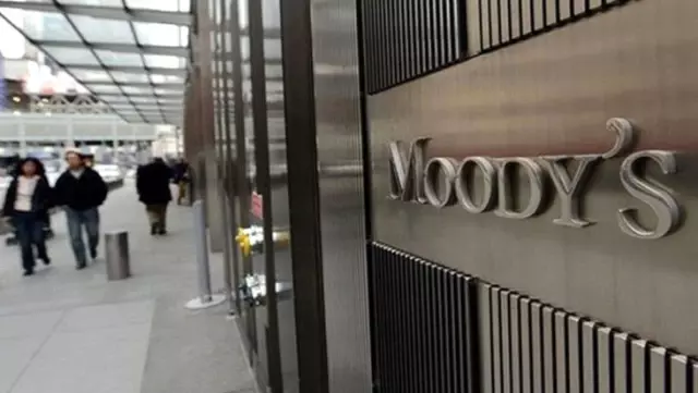 Moody's koronavirüs nedeniyle Türkiye'nin 2020 büyüme tahminini yüzde 1,4 küçülme olarak revize etti