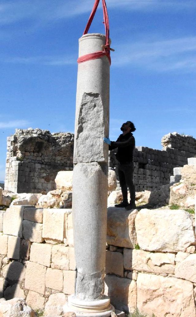 Patara�nın dev sütunları yerlerine dikiliyor Haberler
