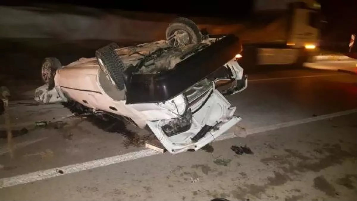 TIR'a çarpan otomobil takla attı: 2 yaralı