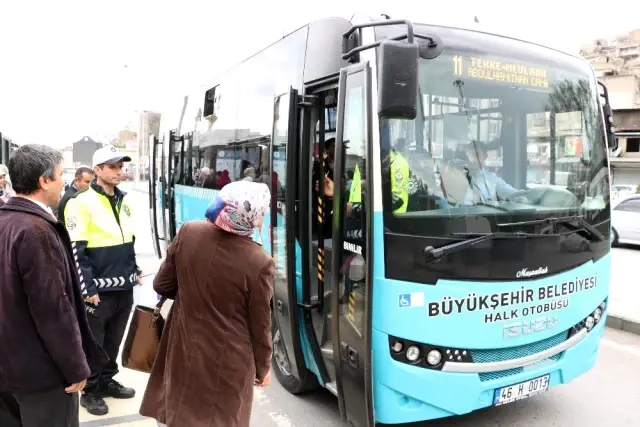 Toplu taşımada korona virüs önlemi Toplu taşımada korona virüs önlemi