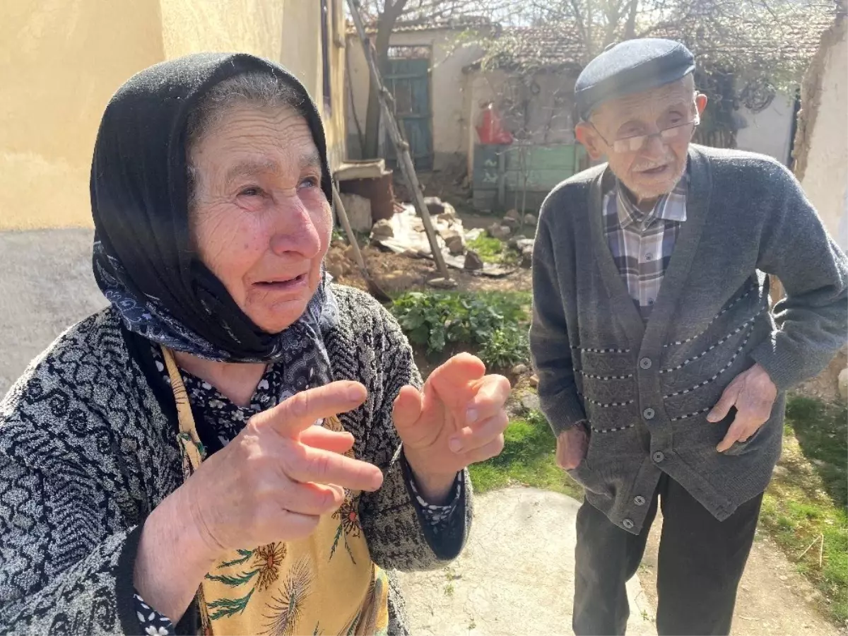 'Üzümlerini' paylaşacak çocuklarını bekliyor