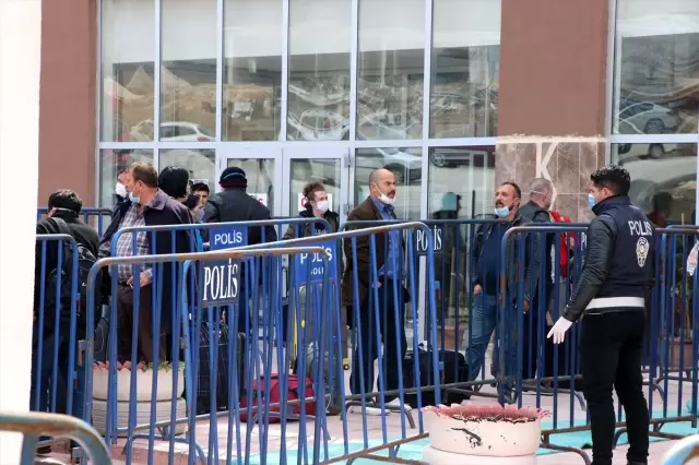 Yurt dışından gelen 168 kişi Bolu'da yurda yerleştirildi Yurt dışından gelen 168 kişi Bolu'da yurda yerleştirildi