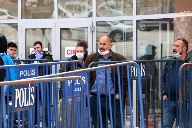 Yurt dışından gelen 168 kişi Bolu'da yurda yerleştirildi Yurt dışından gelen 168 kişi Bolu'da yurda yerleştirildi