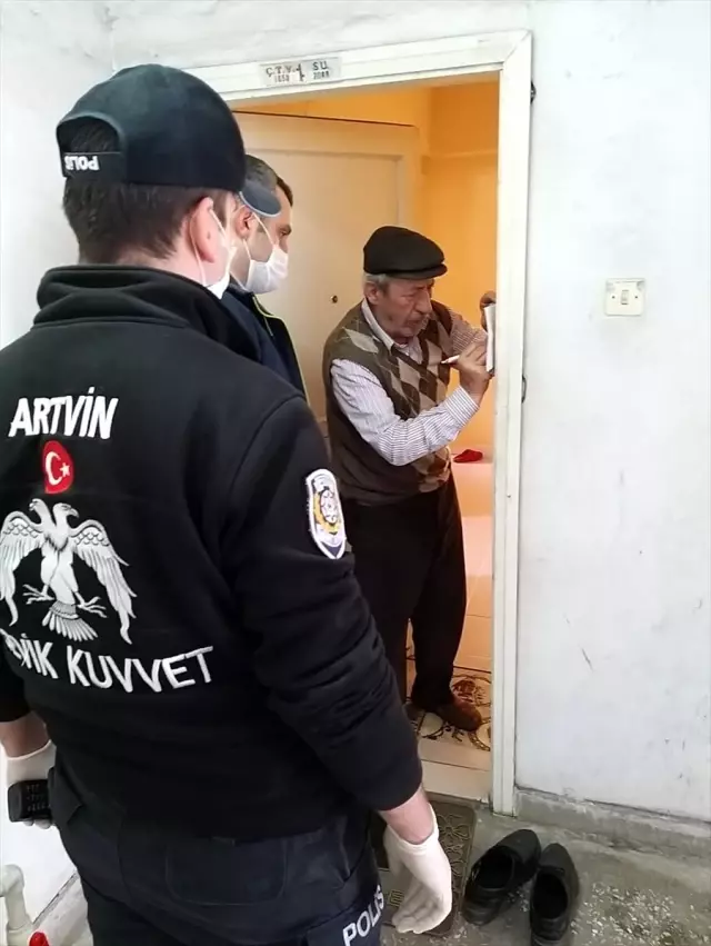 Artvin'de Vefa Sosyal Destek Grubu 569 vatandaşın ihtiyacını giderdi