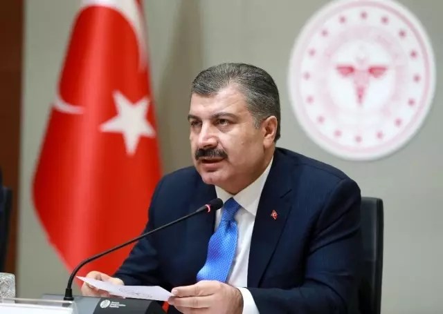 Bakan Koca 81 ilin sağlık müdürleriyle telekonferans gerçekleştirdi Bakan Koca 81 ilin sağlık müdürleriyle telekonferans gerçekleştirdi