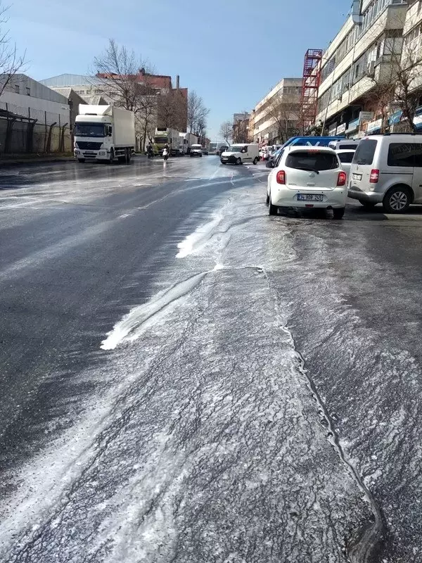 Bayrampaşa'da korona virüs temizliği Bayrampaşa'da korona virüs temizliği