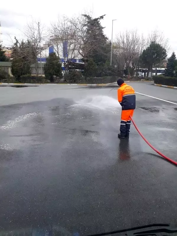 Bayrampaşa'da korona virüs temizliği Bayrampaşa'da korona virüs temizliği
