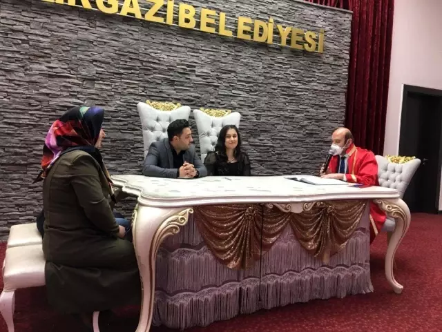 Belediyelerden korona virüse davetsiz nikah tedbiri Belediyelerden korona virüse davetsiz nikah tedbiri