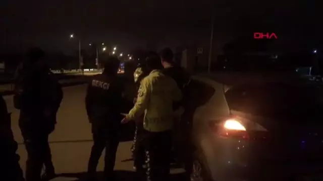 BURSA Kaza yapan sürücü alkolmetreyi üflemek istemedi