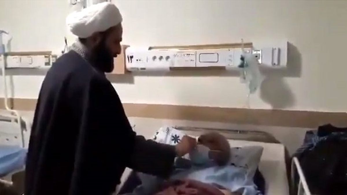 İran'da koronavirüs hastalarına esans koklatan adam hakkında yakalama kararı çıkarıldı
