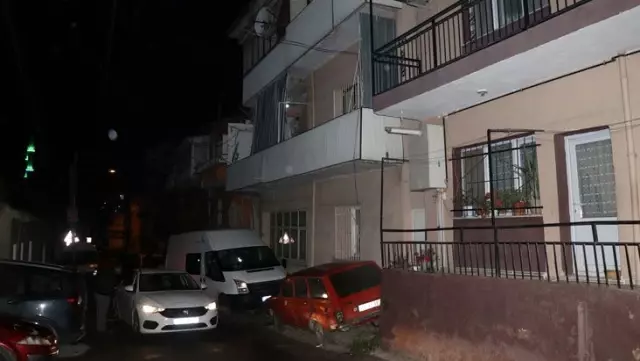 İzmir'de bir kişi, tartıştığı ağabeyini tabancayla göğsünden vurarak öldürdü