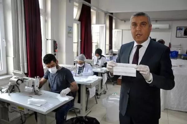 Meslek lisesinde günlük 49 bin maske üretilebilecek Meslek lisesinde günlük 49 bin maske üretilebilecek