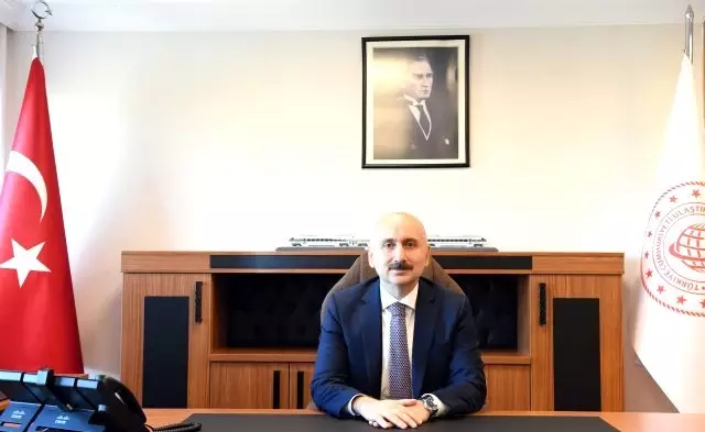 Adil Karaismailoğlu kimdir? Yeni Ulaştırma Bakanı Adil Karaismailoğlu kaç yaşında, nereli? Adil Karaismailoğlu kimdir? Yeni Ulaştırma Bakanı Adil Karaismailoğlu kaç yaşında, nereli?
