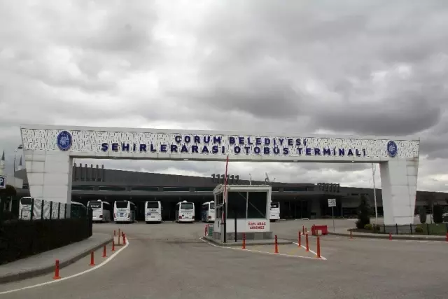 Çorum'da şehirlerarası terminal sessizliğe gömüldü