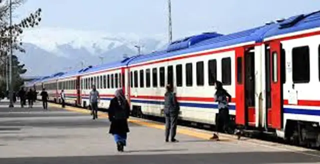 Doğu Ekspresi Akyaka tren seferleri durduruldu Doğu Ekspresi Akyaka tren seferleri durduruldu