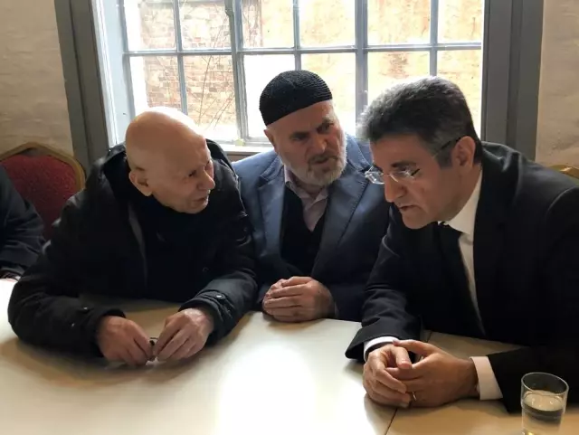 Hanau'daki ırkçı saldırıda oğlunu kaybeden Behçet Gültekin 39 gün sonra oğluna kavuştu
