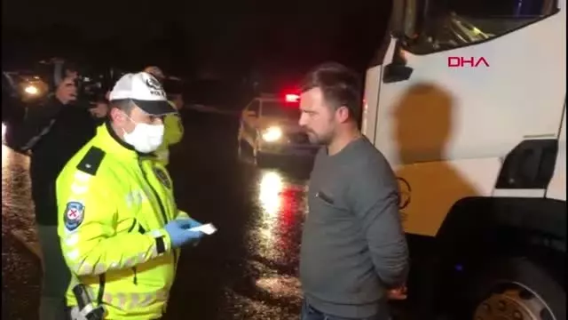 İSTANBUL'A GİRİŞ ÇIKIŞLARDA OTOBÜS VE ARAÇLARA DENETİM-EK GÖRÜNTÜ İSTANBUL'A GİRİŞ ÇIKIŞLARDA OTOBÜS VE ARAÇLARA DENETİM-EK GÖRÜNTÜ