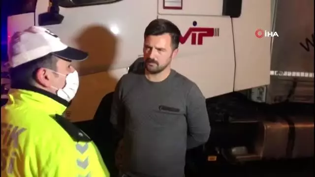İstanbul'da 15 farklı noktada seyahat izin denetimi İstanbul'da 15 farklı noktada seyahat izin denetimi