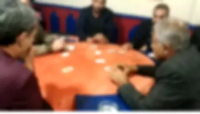 Kızıltepe'de ofisi kahvehaneye çevirdiler, 28 bin TL ceza yediler