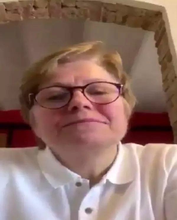 Koronavirüsü yenen Kadir Has Üniversitesi Rektörü yaşadıklarını çektiği video ile anlattı Koronavirüsü yenen Kadir Has Üniversitesi Rektörü yaşadıklarını çektiği video ile anlattı