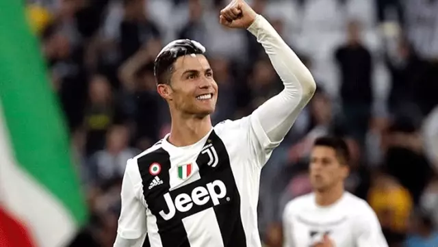 Ronaldo, maaaşından 3.8 milyon euro kesintiye gitti Ronaldo, maaaşından 3.8 milyon euro kesintiye gitti