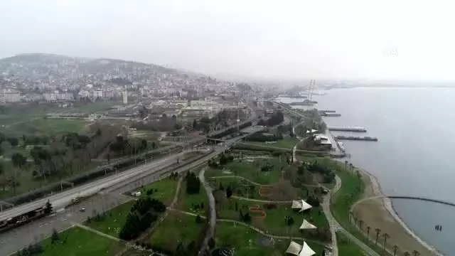 Sahil ve parklarda ’koronavirüs sessizliği’