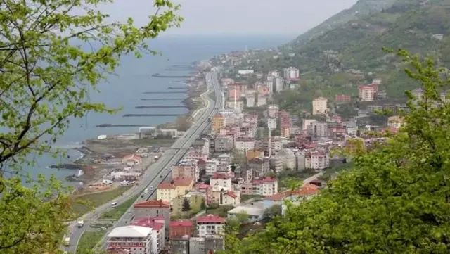 Trabzon’da ilçe belediye başkanı ve personel koronavirüs karantinasına alındı