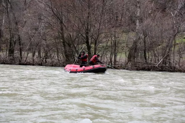 Tunceli'de kayıp Uzman Çavuş Güneş ve Gülistan Doku'yu arama çalışmaları sürüyor