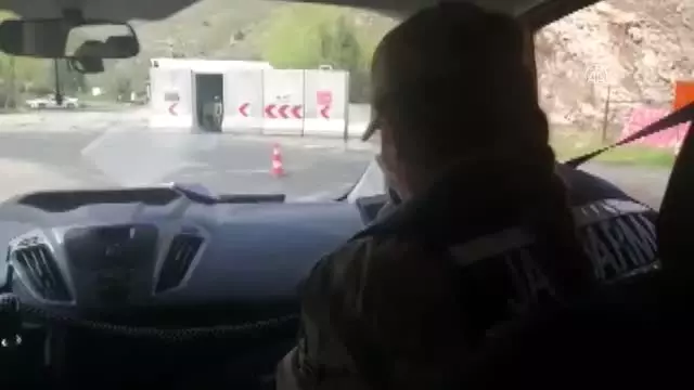 Jandarmanın yaşlı ve hastalara desteği sürüyor Jandarmanın yaşlı ve hastalara desteği sürüyor