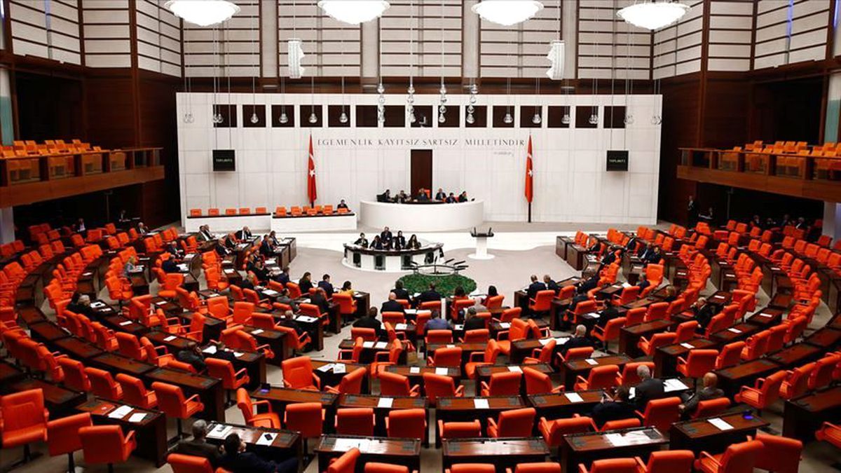 Meclis doktoru, virüs şüphesiyle tedbiren gözlem altına alındı