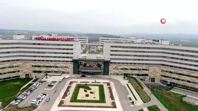 Şehir Hastaneleri olmasaydı virüsün yayılma oranı iki katına çıkardı Şehir Hastaneleri olmasaydı virüsün yayılma oranı iki katına çıkardı