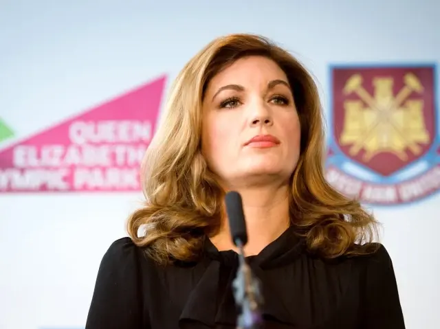 West Ham İkinci Başkanı Karren Brady, 8 futbolcuda koronavirüse rastlandığını söyledi West Ham İkinci Başkanı Karren Brady, 8 futbolcuda koronavirüse rastlandığını söyledi