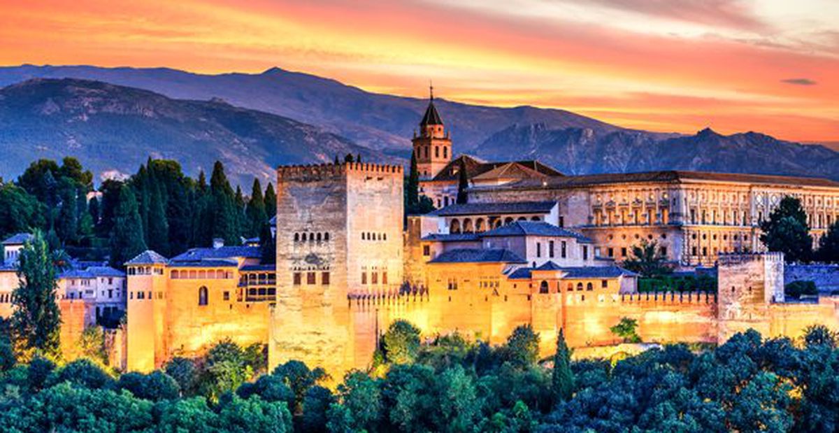 Granada nerede? Granada'da yıllar sonra ezan okundu! Granada hakkında bilgi