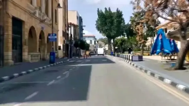 KKTC'de sokağa çıkma yasağı kararı ilan edildi KKTC'de sokağa çıkma yasağı kararı ilan edildi