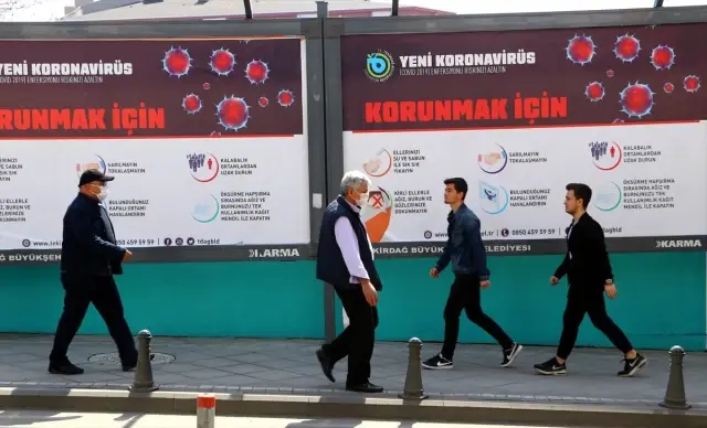 Küçükçekmece'de tıbbi maskeyle market soyan şüpheli yakalandı Küçükçekmece'de tıbbi maskeyle market soyan şüpheli yakalandı