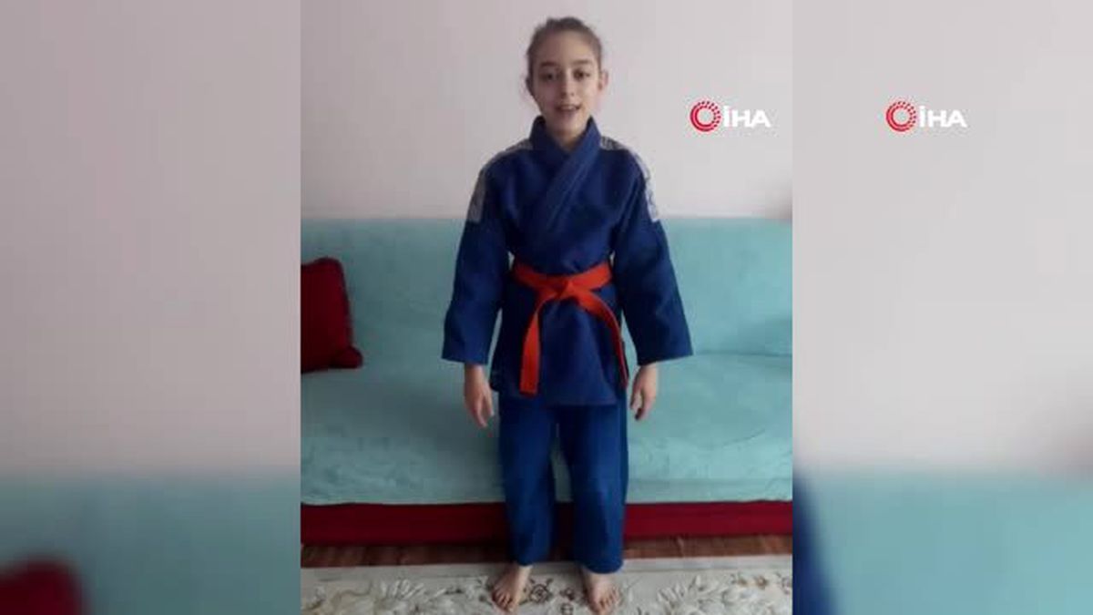Minik judoculardan 'evde kal, spor yap Türkiye' mesajı