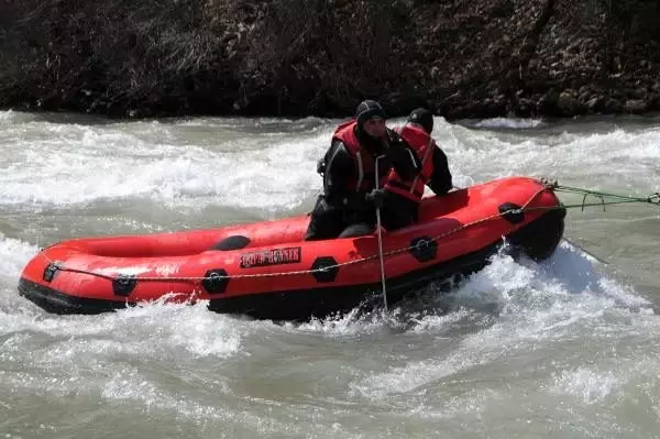 Tunceli'de kayıp uzman çavuş ve Gülistan'dan bugün de iz yok