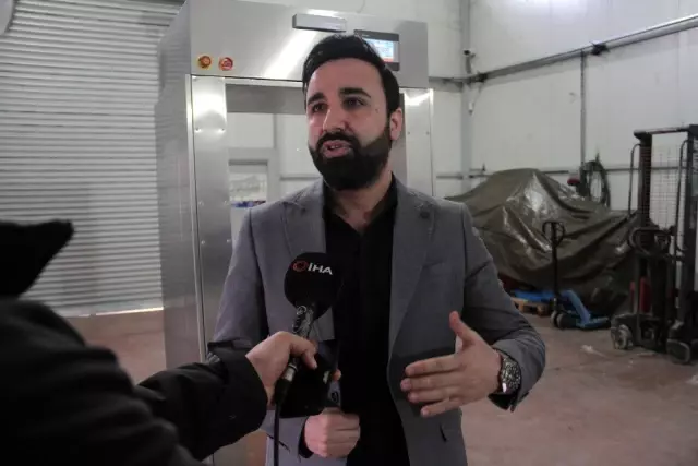 5 litre dezenfektan bin kişiyi dezenfekte ediyor 5 litre dezenfektan bin kişiyi dezenfekte ediyor