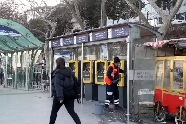Ateşi çıkmayan İranlı hırsızlık şüphelisi, öksürerek polisten kurtulmaya çalıştı