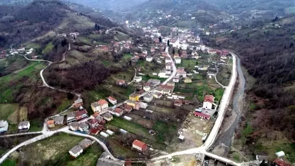 Bartın'ın Hasankadı beldesinde karantina devam ediyor Bartın'ın Hasankadı beldesinde karantina devam ediyor