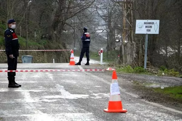 Bartın'ın Hasankadı beldesinde karantina devam ediyor Bartın'ın Hasankadı beldesinde karantina devam ediyor