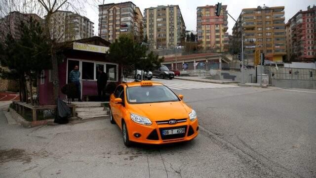 Başkentte iki taksi durağının plaka kısıtlamasında 'tek-çift' şanssızlığı