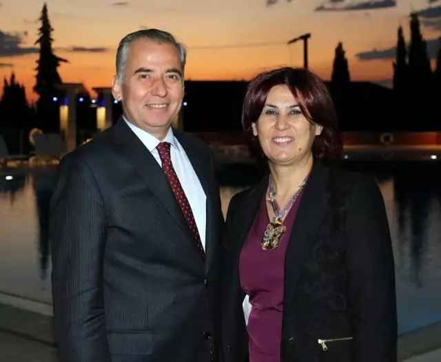Denizli'de ilk bağış Zolan ailesinden Denizli'de ilk bağış Zolan ailesinden