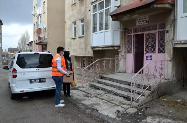 'Devletin şefkat eli' Hollandalı yaşlı kadının üstünde 'Devletin şefkat eli' Hollandalı yaşlı kadının üstünde