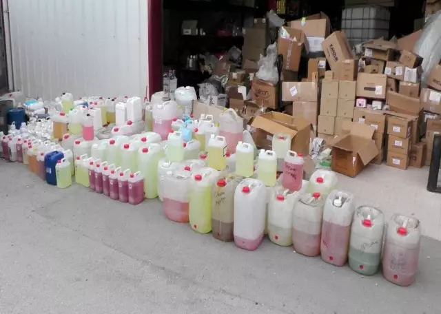 Erzincan'da sahte kolonya ve kişisel bakım ürünü operasyonu