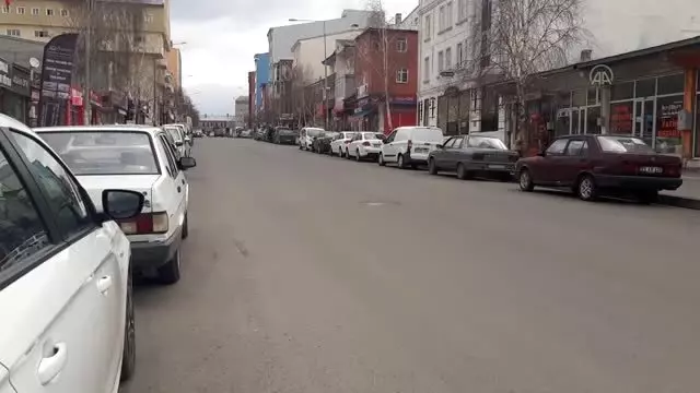 'Evde kal' çağrısı yanıt buldu 'Evde kal' çağrısı yanıt buldu