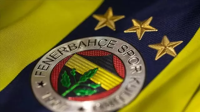 Fenerbahçe'de, kadın-erkek voleybol ile kadın basketbolda 65 kişinin koronavirüs testleri negatif çıktı Fenerbahçe'de, kadın-erkek voleybol ile kadın basketbolda 65 kişinin koronavirüs testleri negatif çıktı